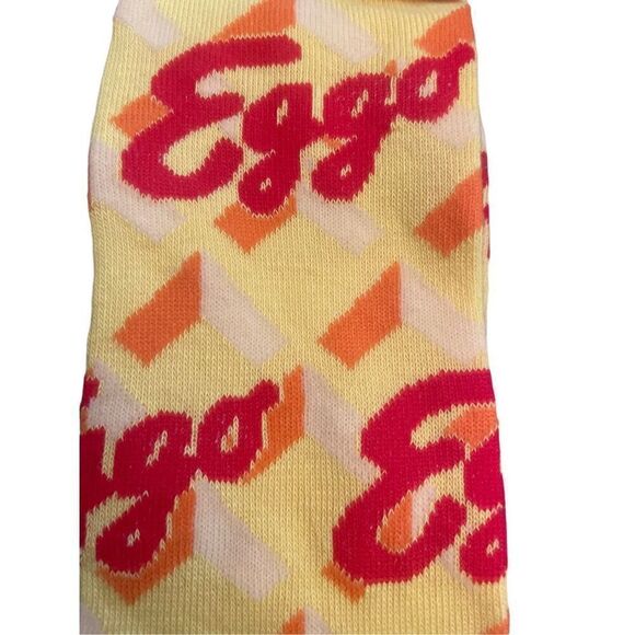 Eggo Waffle Adult Size Fun Novelty Socks NWT - Picture 4 of 5